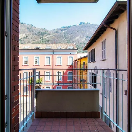 Piazza Roma Terrace - By House Of Travelers *