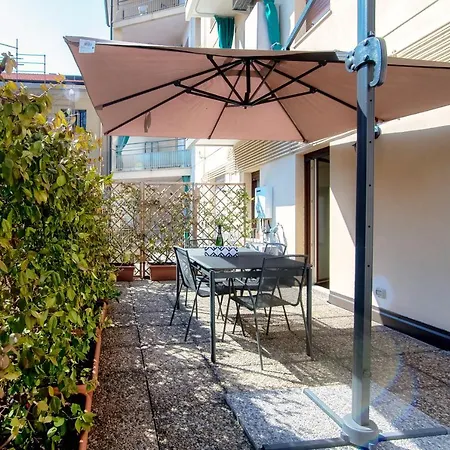 Appartamento Piazza Roma Terrace - By House Of Travelers