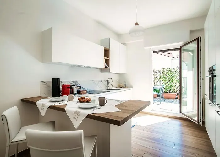 Piazza Roma - The House Of Travelers Apartament *