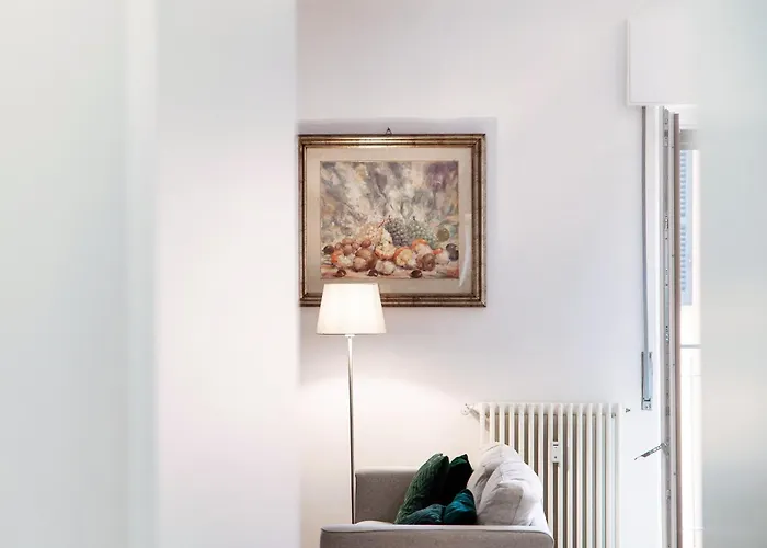 Apartament Piazza Roma - The House Of Travelers Como