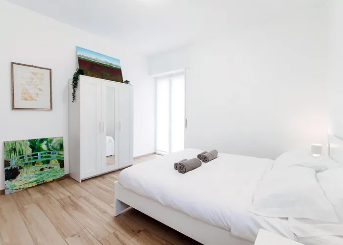Piazza Roma - The House Of Travelers Apartament Como