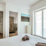 Apartment Piazza Roma - The House Of Travelers