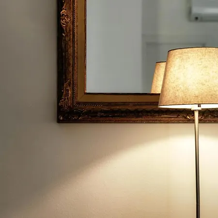 Apartment Piazza Roma - The House Of Travelers