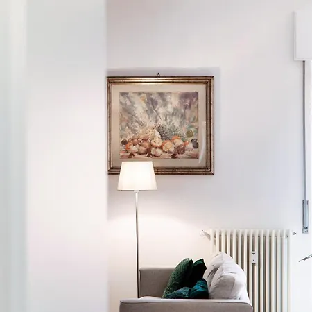 Apartment Piazza Roma - The House Of Travelers Como