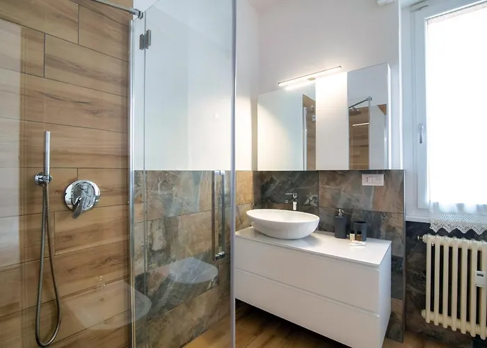 Piazza Roma - The House Of Travelers Apartment Como