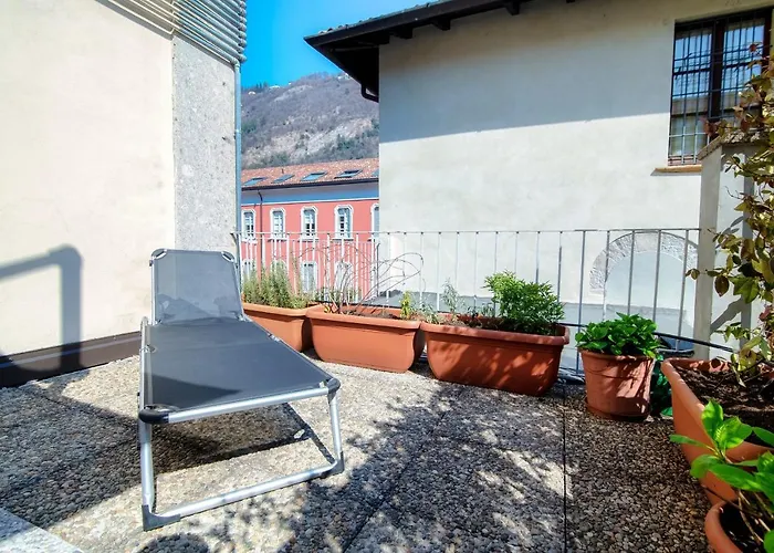 Piazza Roma - The House Of Travelers Daire Como