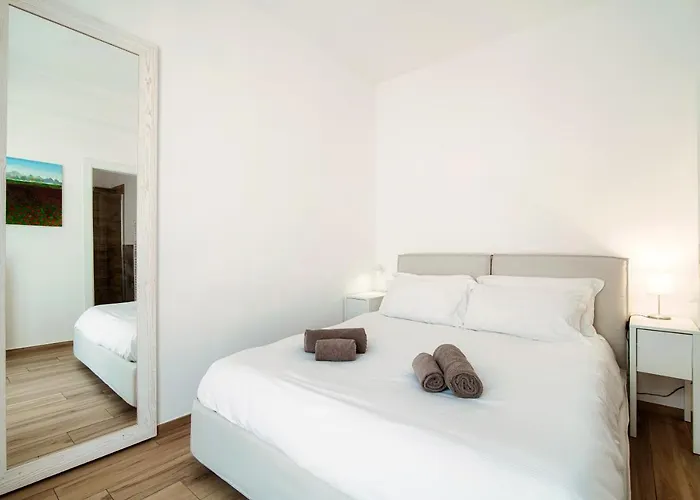 Piazza Roma - The House Of Travelers Daire *