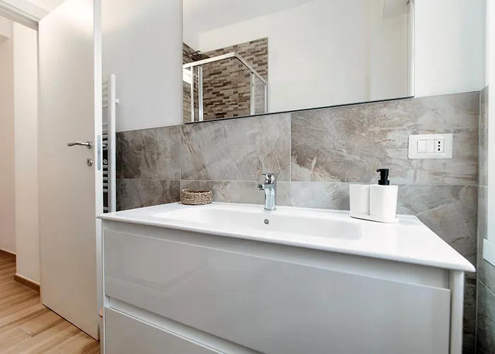 Piazza Roma - The House Of Travelers Apartment *