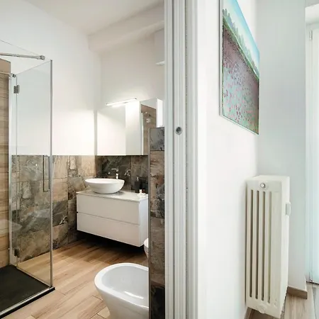 Piazza Roma - The House Of Travelers *