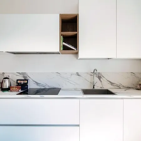 Piazza Roma - The House Of Travelers Apartman *